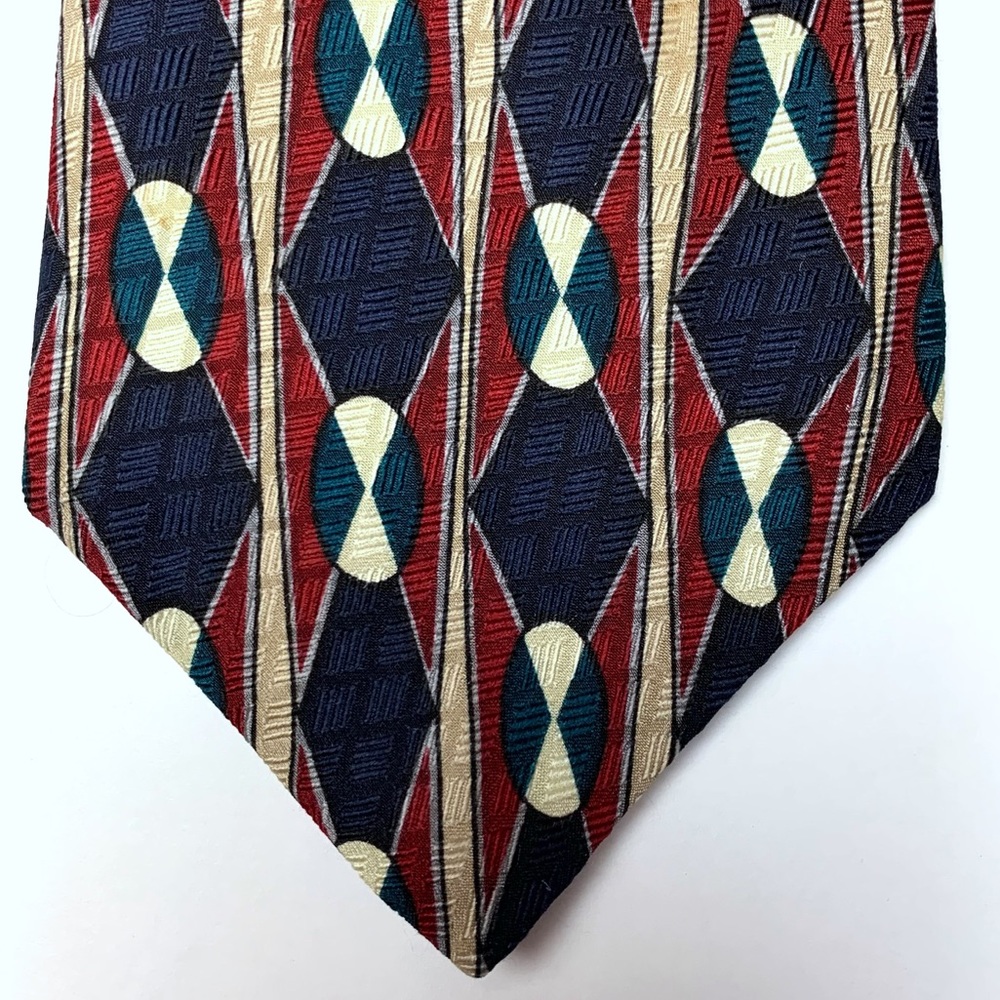 G.J. Cahn men's patterned silk tie